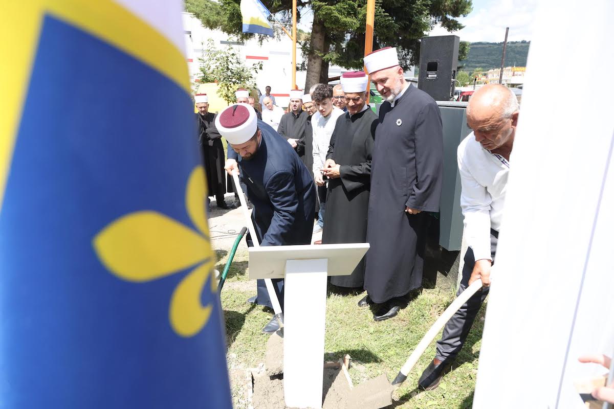 Kamen-temeljac za izgradnju Poslovno-edukativnog centra MIZ Donji Vakuf