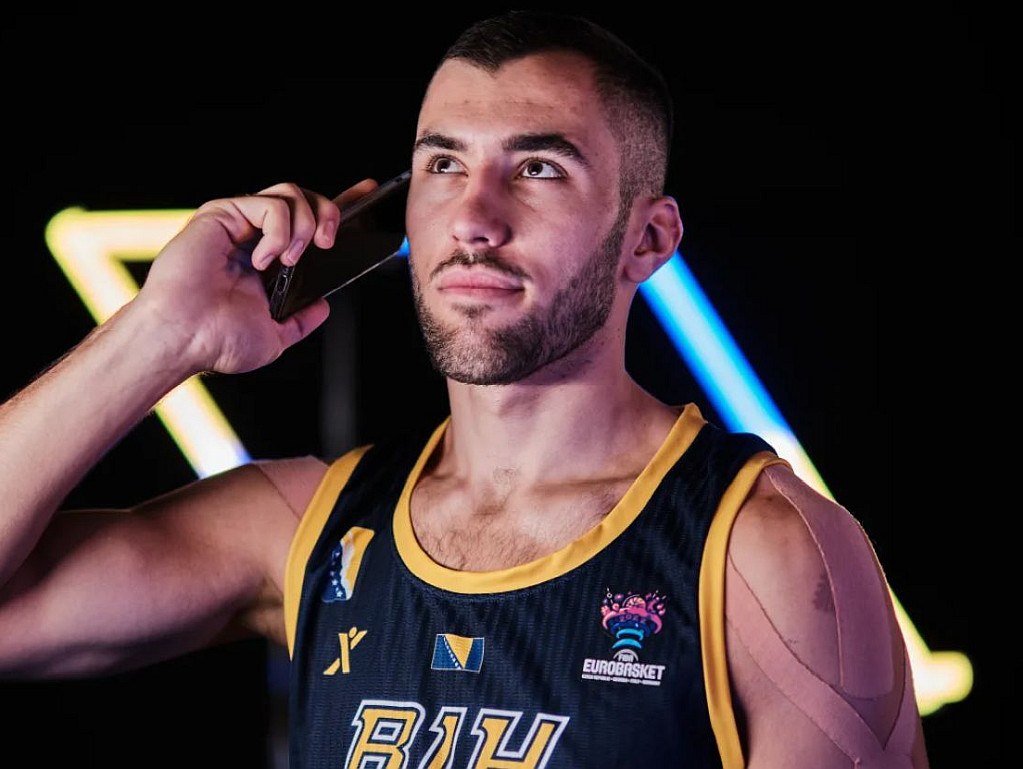 Kamenjaš dogovorio veliki transfer, ide u paketu sa najboljim saigračem!