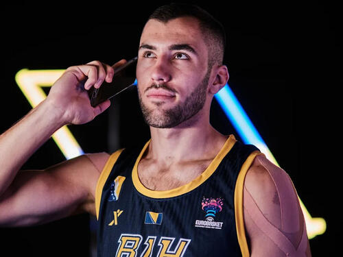 Kamenjaš dogovorio veliki transfer, ide u paketu sa najboljim saigračem!