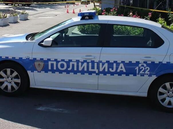 Kamiondžija pokušao podmititi policiju: Novac ostavio u fasciklu