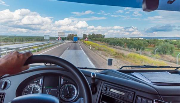 Kamiondžija iz BiH vozio pijan i bez dozvole