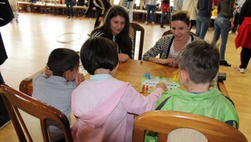 Kampanja 'Porasti svijete u(z) sretno dijete'