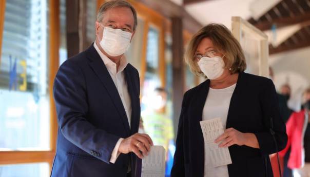 Kandidati za njemačkog kancelara glasali, ko će naslijediti Merkel