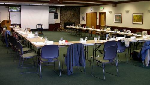 Kanton Sarajevo: Odgađaju se stručna usavršavanja, ispiti, edukacije, seminari i konferencije