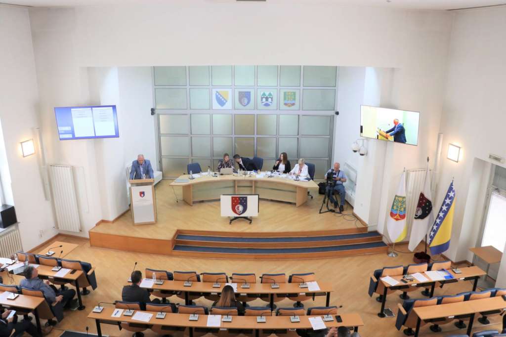 Kanton Sarajevo: Tri zdravstvene ustanove spojene u jednu