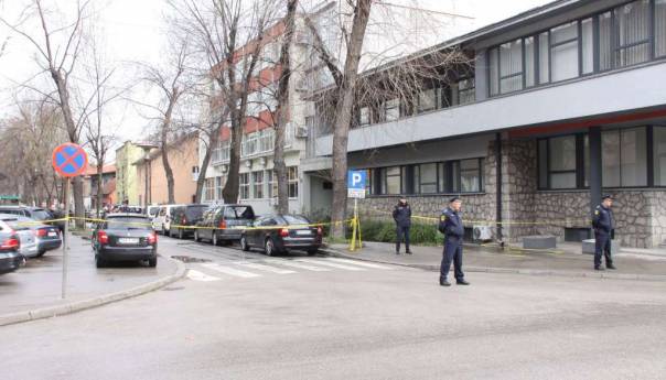 Kantonalni sud u Zenici dobio dojavu o postavljenoj eksplozivnoj napravi