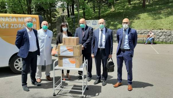 Kantonalnoj bolnici Zenica uručena dva monitora za praćenje stanja pacijenata