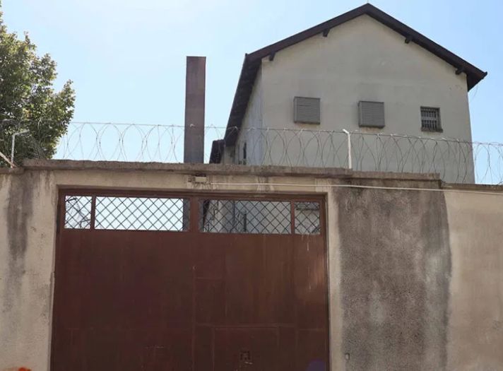 Kao u filmovima: Dronom pokušali prenijeti drogu u mostarski zatvor