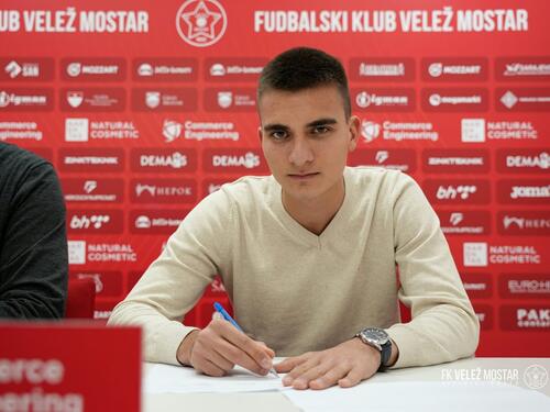 Kapiten juniora Dinama Vito Čaić novi igrač FK Velež