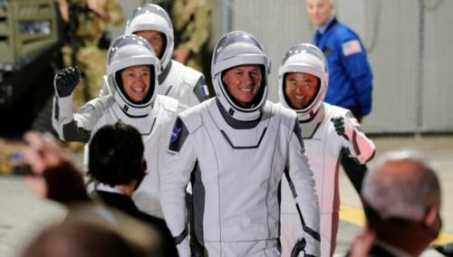 Kapsula SpaceX sa četiri astronauta stigla do Međunarodne svemirske stanice