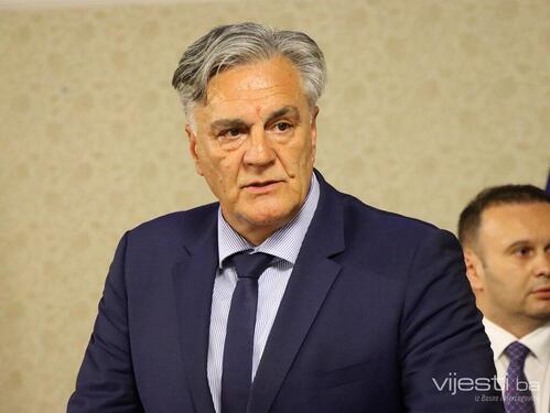 Karan: SIPA je zabranjena u RS, krivično ćemo ih goniti!