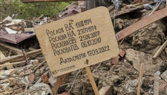 'Karavan smrti' u Mariopolju, mnoštvo tijela izvučeno iz razrušenih zgrada
