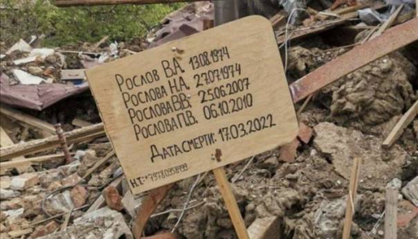 'Karavan smrti' u Mariopolju, mnoštvo tijela izvučeno iz razrušenih zgrada