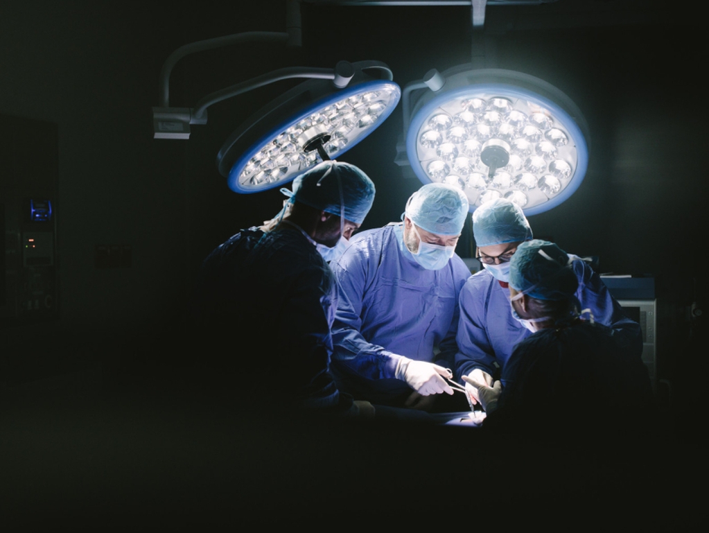 Kardiohirurzi UKC-a RS pacijentu (71) odstranili tumor sa srca
