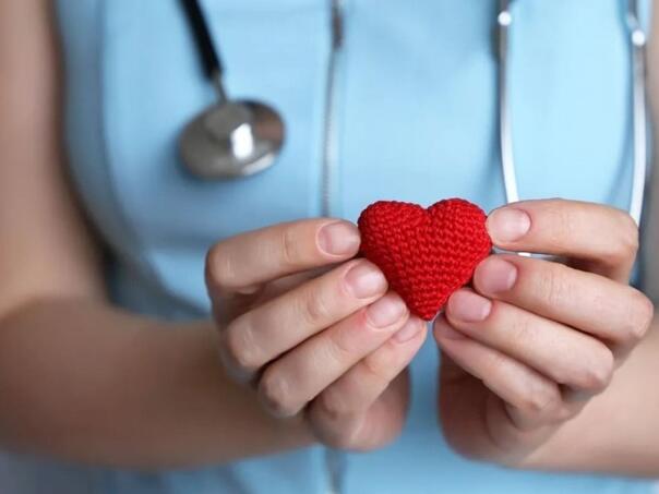 Kardiolog navodi 5 navika kojima narušavamo zdravlje srca