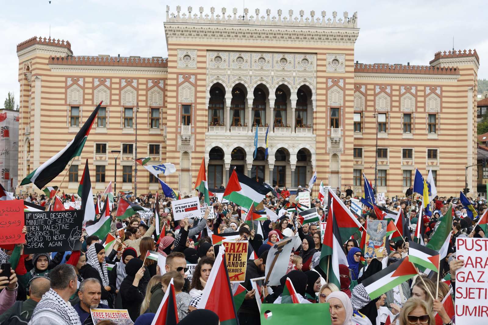 Karić na skupu: Sarajevo pusti suzu, Gaza jeca