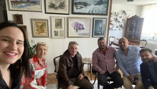 Karić s Komšićem na snimanju dokumentarca o Lorisu: Posebno hvala heroju ove zgrade