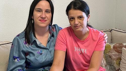 Karić sa Enisom: Dignimo glas, Enisa je heroina