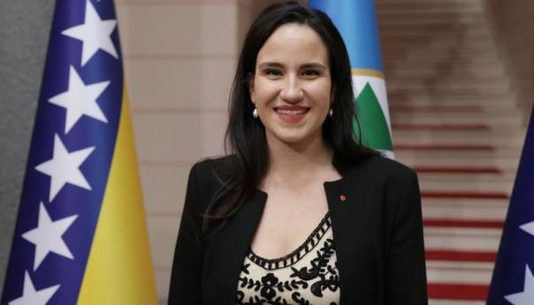 Karić: Vrijedno ću raditi kako bih vratila 'zlatno doba Sarajeva'