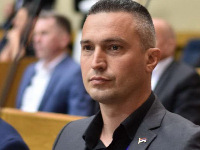 Kasapović: Preko noći, zbog interesa jednog čovjeka, cijela skupština kapitulirala