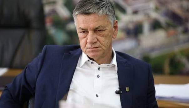 Kasumović izlazi iz koalicije u ZDK: SDA, SDP, DF i HDZ nova većina