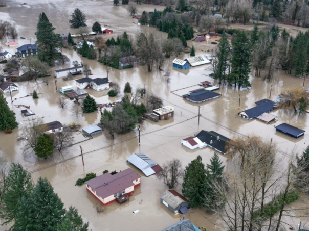 Kataklizmične poplave u Washingtonu: Čitavi gradovi pod vodom