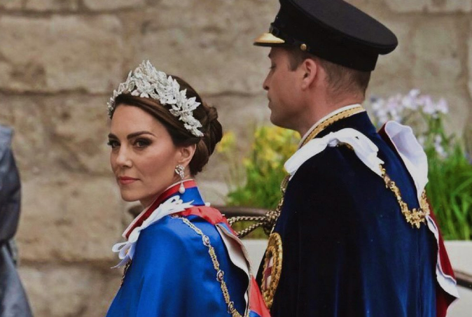 Kate blistala na krunisanju: Pogled buduće kraljice