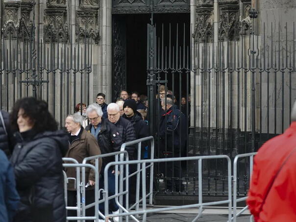 Katedrala u Kölnu zbog terorističke prijetnje ostaje zatvorena do daljnjega