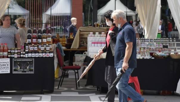 Katica-Arnautović: Unaprijediti sektor ljekovitog bilja i pčelarstva