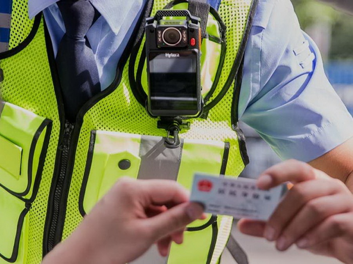 Body kamere na uniformama policajaca u KS na proljeće