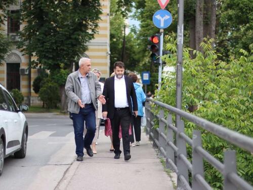 Katica najavio mjere za smanjenje gužvi na Ilidži zbog izdavanje CIPS prijavnica