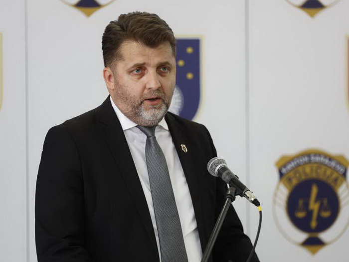 Katica: Novim zakonom o nabavljanju, držanju i nošenju oružja u KS vršimo usklađivanje s aktima EU