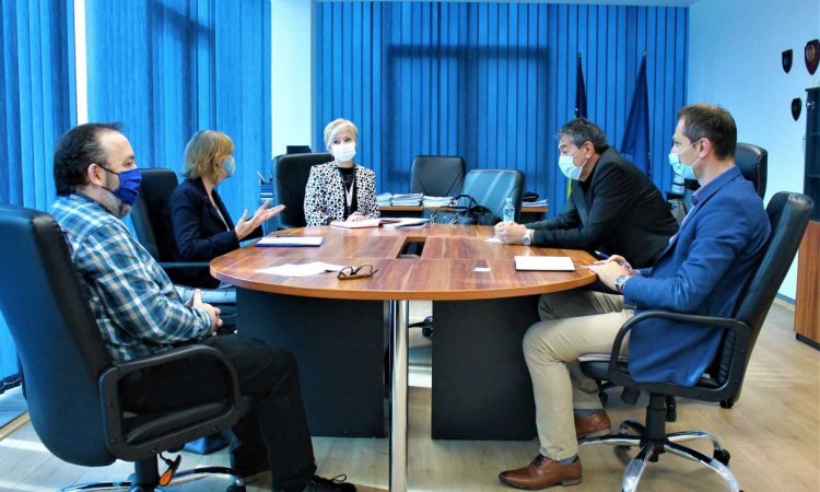 Kavalec i Ujić razgovarali o problemu ilegalnih migranata u BiH