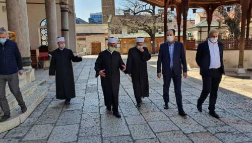 Kavazović: Morat će se podijeliti teret krize sa realnim sektorom