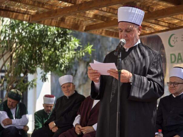 Kavazović na Vrelu Bune: Ostanimo budni i posvećeni zaštiti domovine