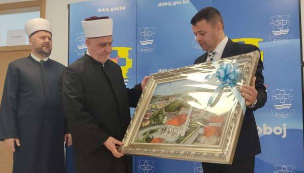 Kavazović: Trebamo svi biti svjesni kolika je veličina mira u našoj zemlji
