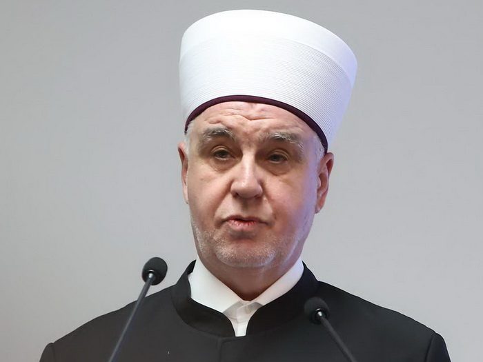 Kavazović: U BiH je srušeno 614 džamija, nijednu nije obnovila EU