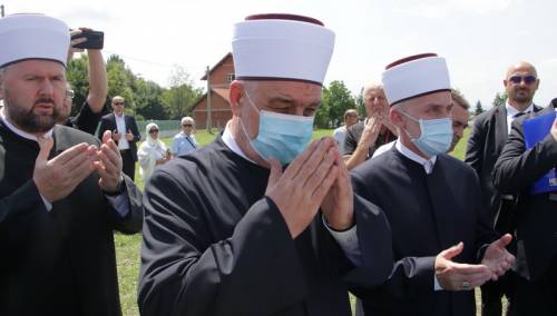 Kavazović u Kozarcu: Ne pokazuju znake kajanja, veličaju zlo