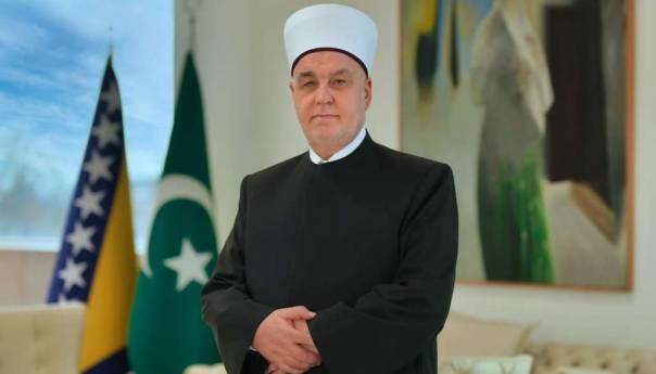 Kavazović: U potpunosti suosjećamo sa žrtvama Holokausta