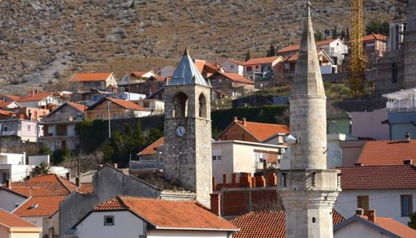 Kazaljke na mostarskoj sahat-kuli ponovo pokazuju tačno vrijeme