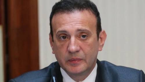 Kazniti Dodika kao personifikaciju negiranja genocida