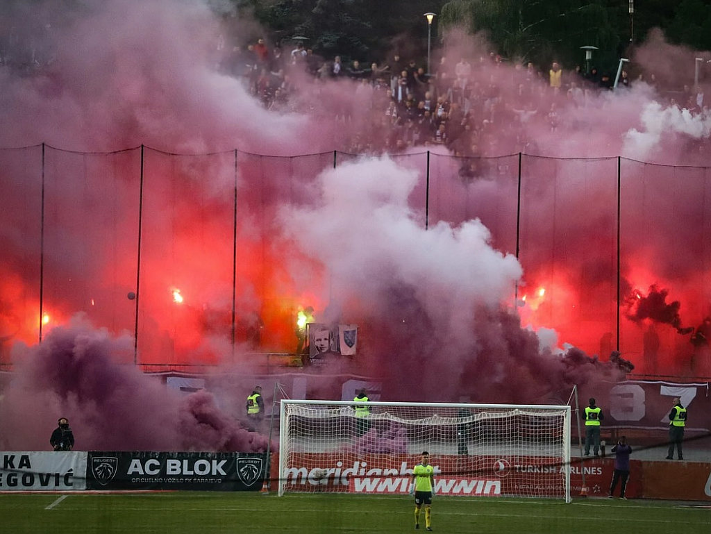 Kažnjeni Sarajevo, Velež i Zrinjski, Sloboda u novom velikom problemu