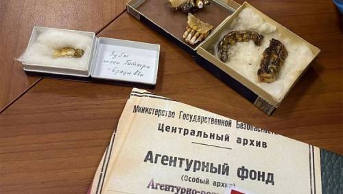 Kćerka portparola Kremlja objavila fotografije zuba Adolfa Hitlera