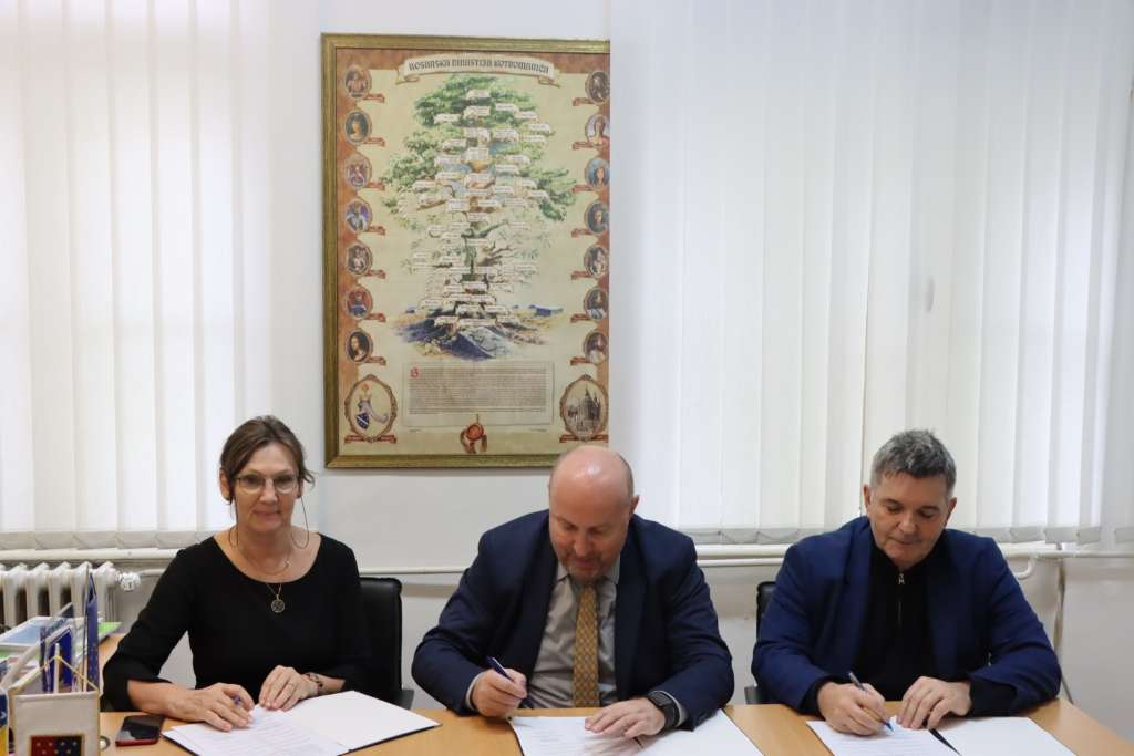 KCUS i Opća bolnica dobili novu opremu za digitalizaciju patohistologije