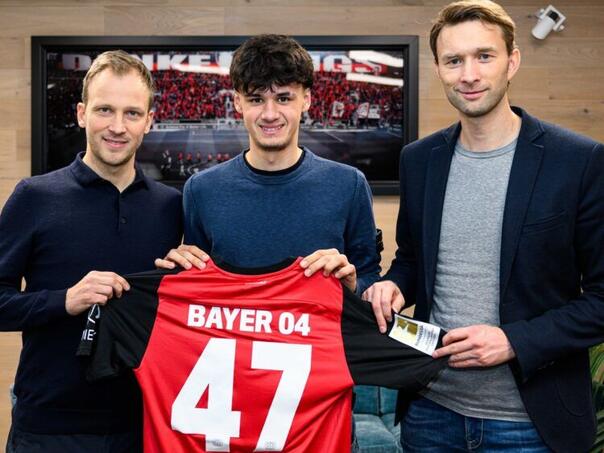 Kerim Alajbegović potpisao profesionalni ugovor sa Bayer Leverkusenom