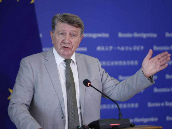 Kešo: Dok istina obuje cipele, laž obiđe pola svijeta