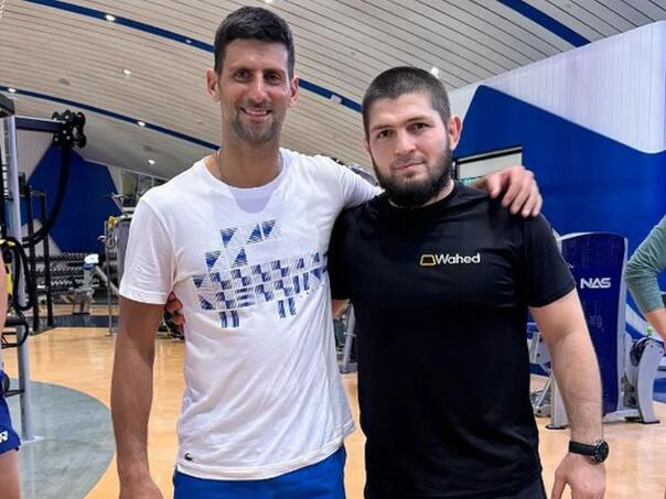 Khabib objavio fotografiju s Đokovićem i nazvao ga najvećim teniserom svih vremena