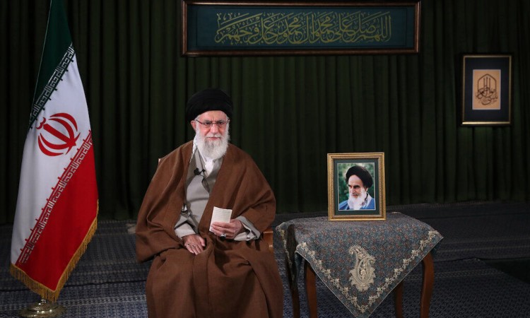 Khamenei čestitao Nowruz: Sve teškoće ćemo prevladati jedinstvom