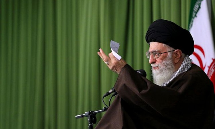 Khamenei: Iran neće ponovo pokretati razgovore s Washingtonom