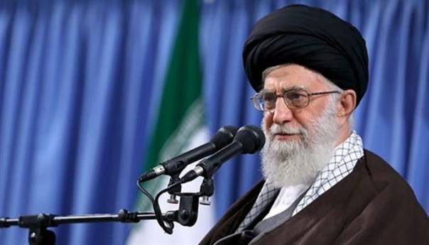 Khamenei: Iran treba da jača vojsku kako bi spriječio ratove